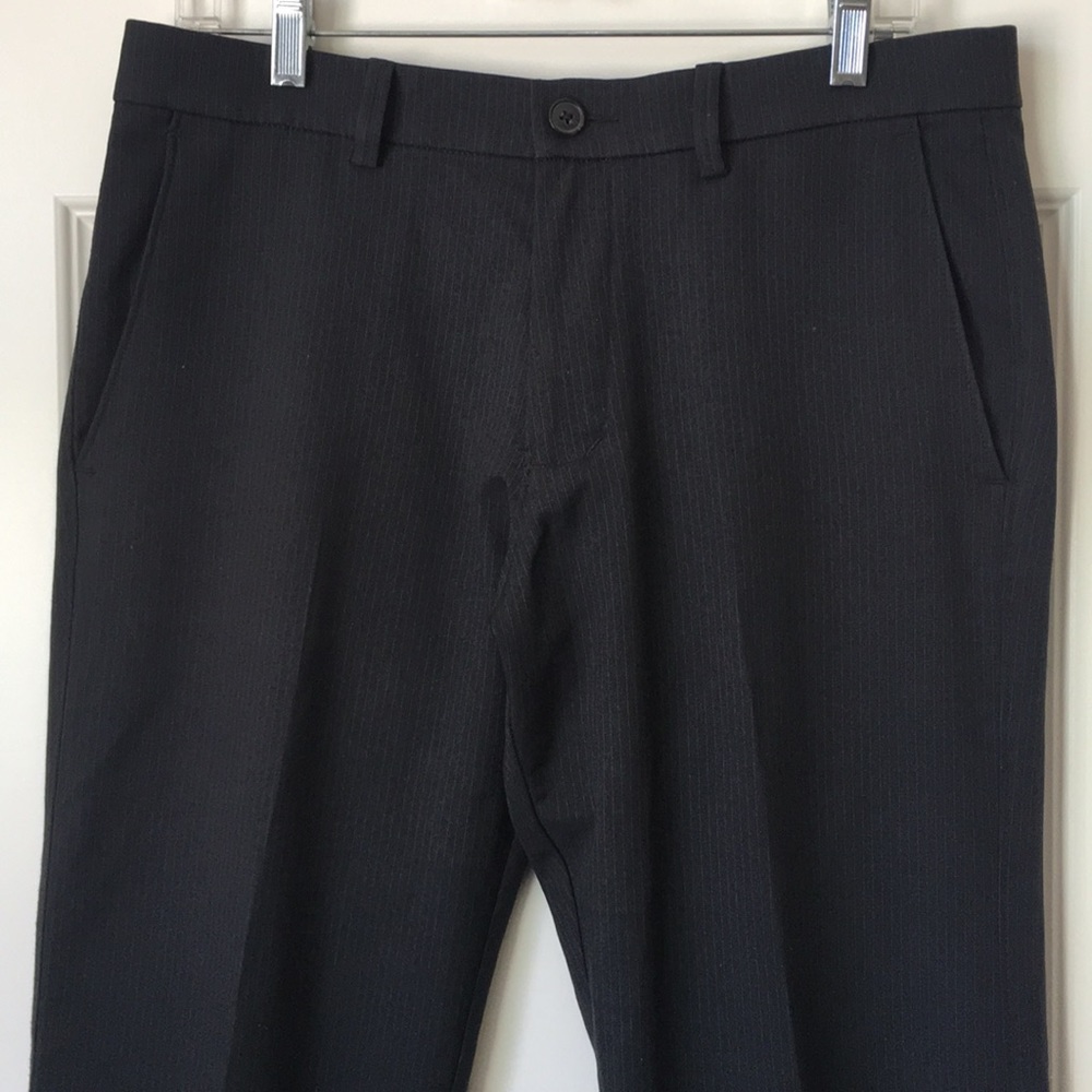 🎄SALE🎄Men’s HAGGAR H26 Stripe Black Pants 32x30